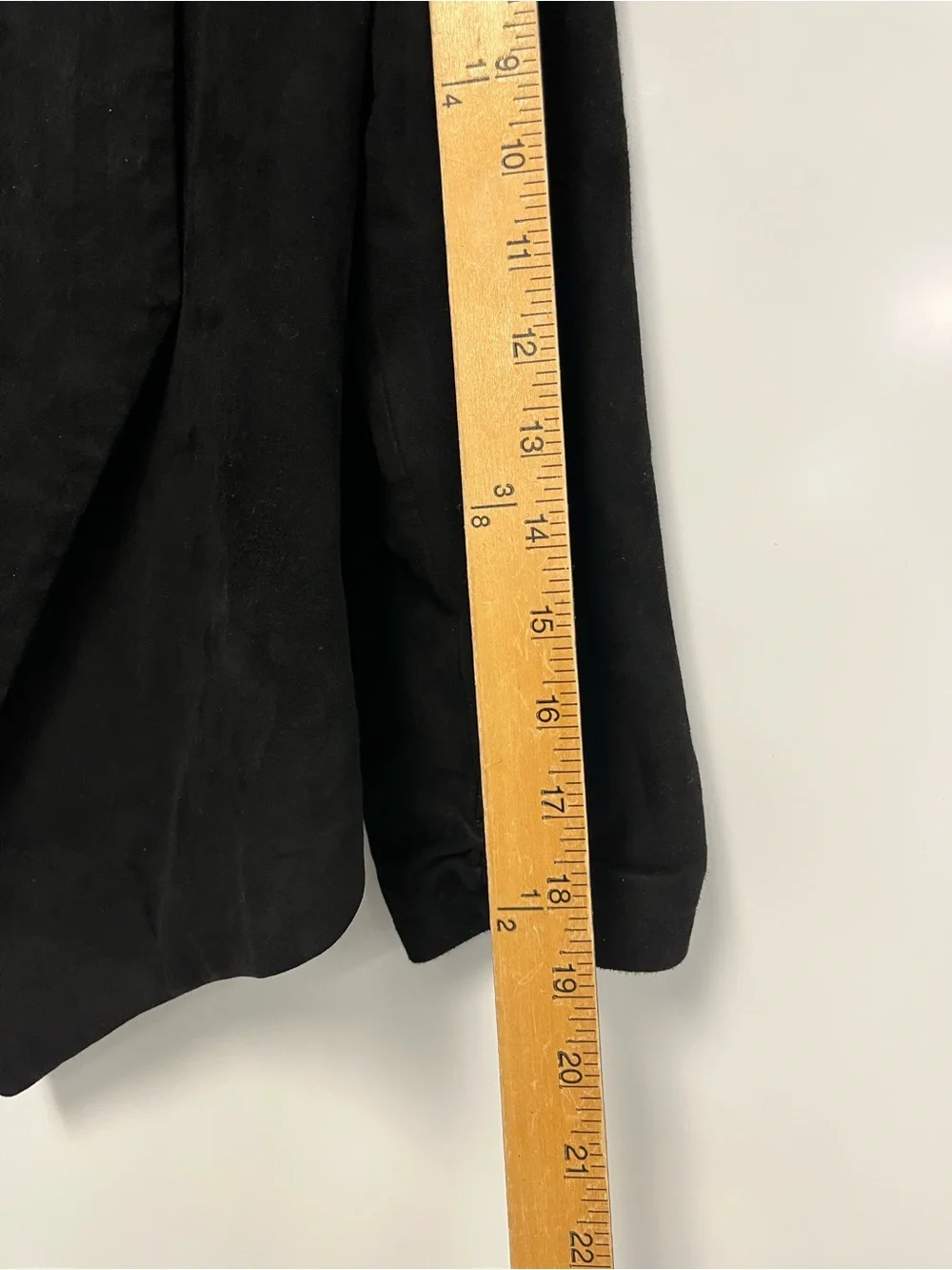Sylvia Y‎ Mario Black Suede Open-Front Cropped Jacket Sz. M